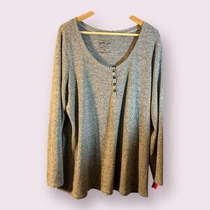 Torrid Super Soft Plush Long Sleeve Women’s Sweater Size 2 Grey